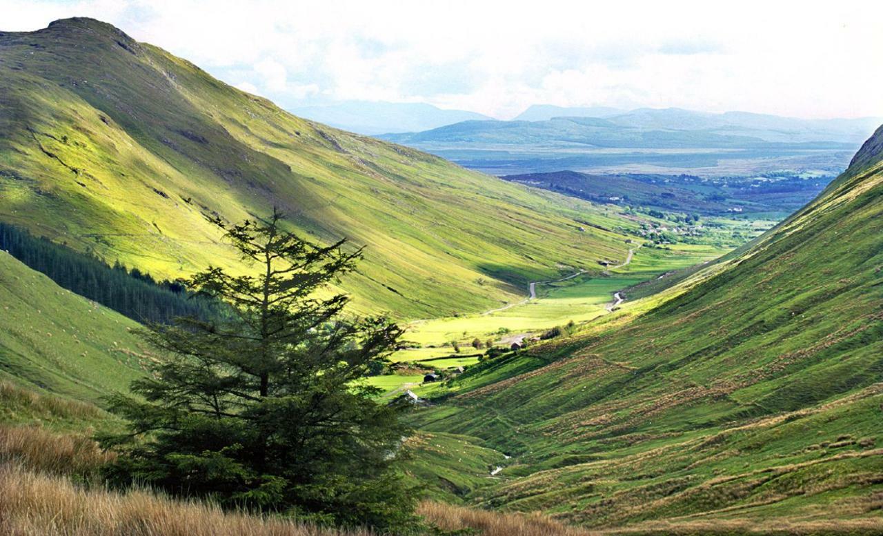 Brook Lodge Glenties Esterno foto